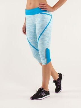 Lululemon Run Pace Crop Wee Are From Space Aquamarine Size 10